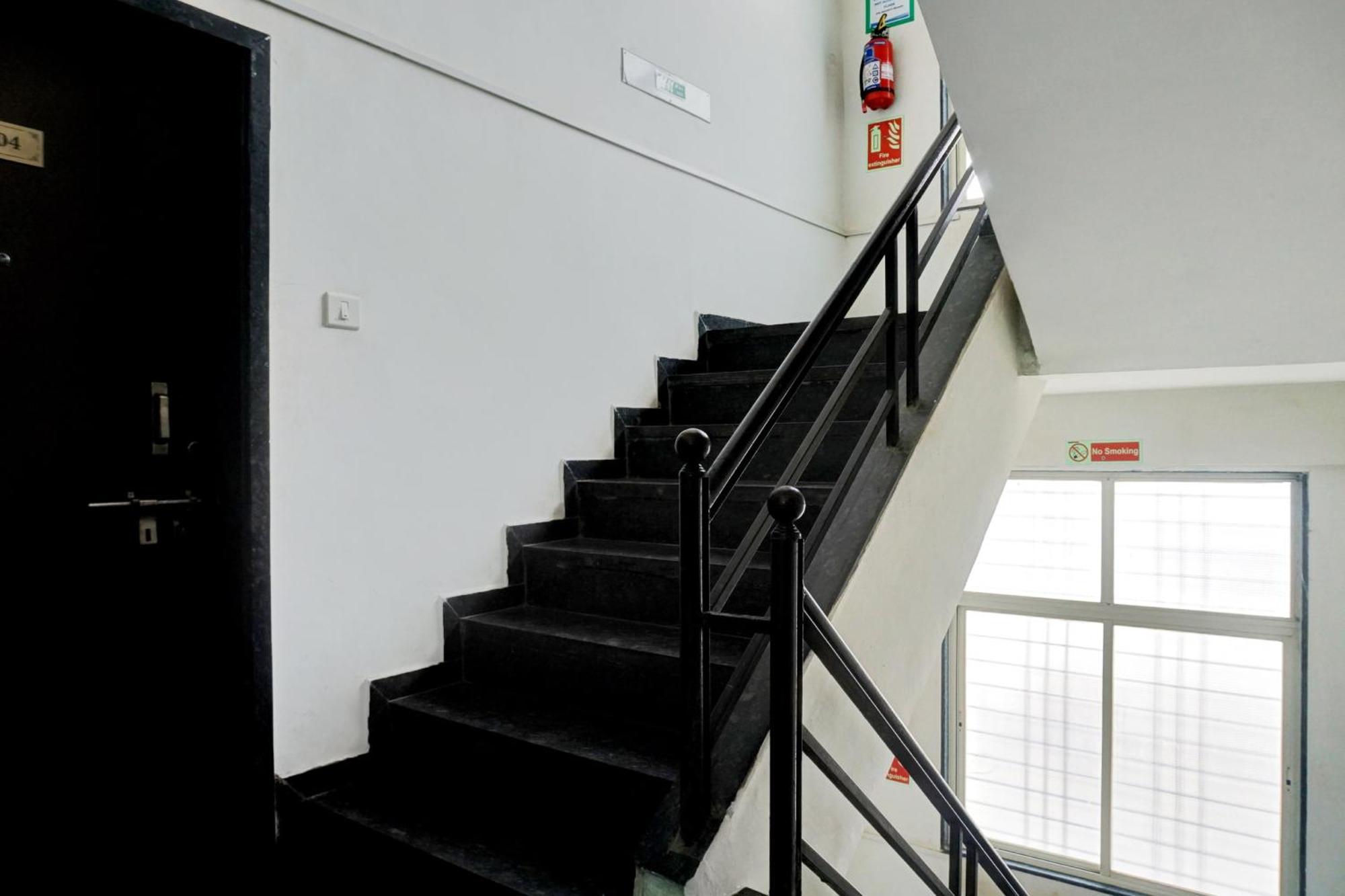 פונה Hotel O Pristine מראה חיצוני תמונה